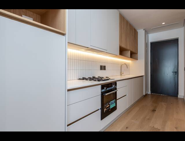 1 BEDROOM APARTMENT RENTED IN WATERFRONT